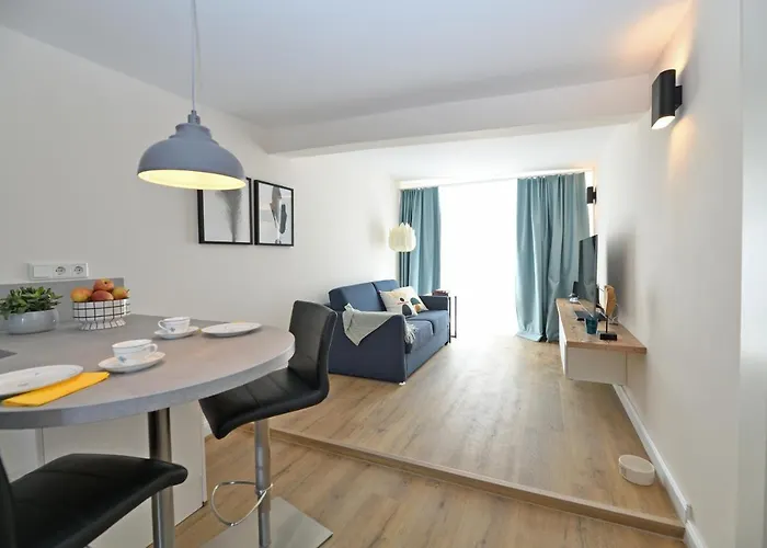 Schiefe Haus St Peter